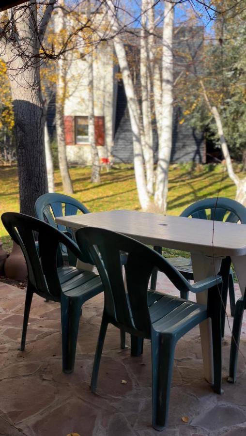 El Colibri Cabanas De La Naturaleza Trelew Exteriör bild